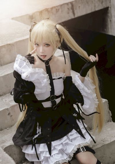 俄罗斯美女与动交zoz0