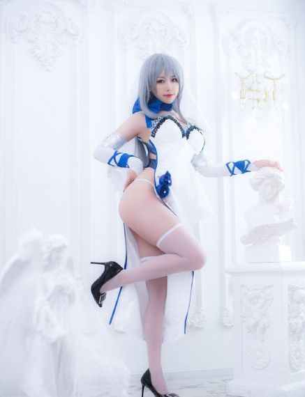 巨乳学院