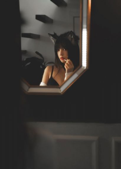 新来的女秘书