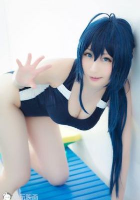 没有穿内裤的女教师在线观看
