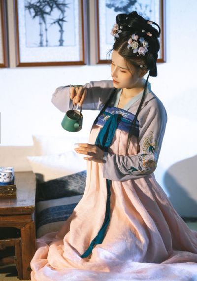 新婚旅行不伦