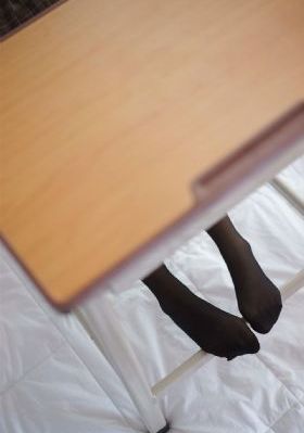 局内人们